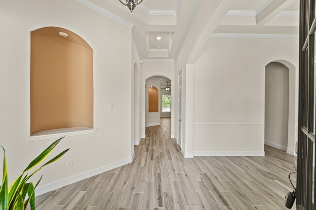 Foto del edificio - 9339 Fairfield Oaks Ln