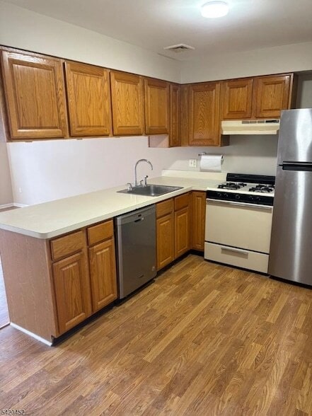 Foto del edificio - 3 Port Royal Dr