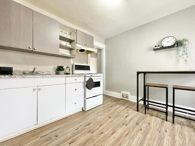 Photo du bâtiment - 57 Queenston St