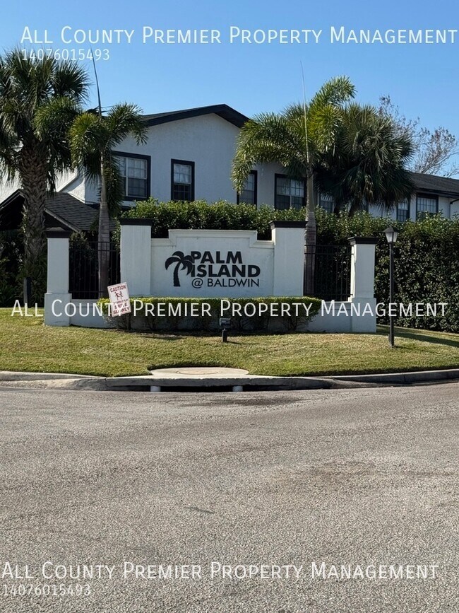 Foto del edificio - PENDING APPLICATION! Nice 2 Bedroom, 1.5 B...