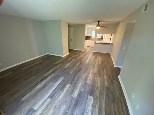 Living Room 02 - 3100 Heathstead Pl