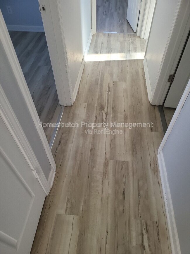 Foto del edificio - 850 St Bartholomew Dr