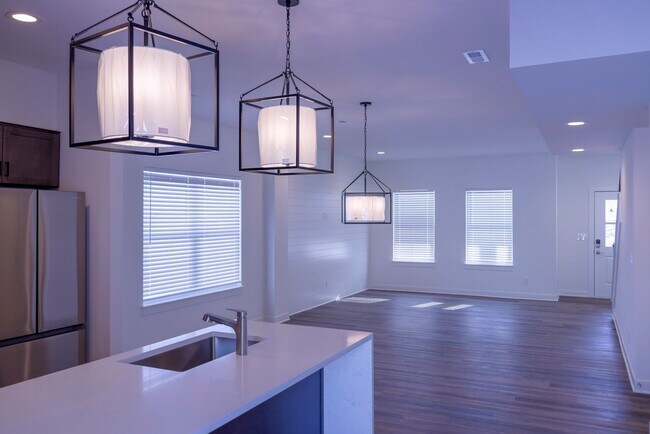 Foto del edificio - Brand New 3 Bedroom Home Coming Soon! Minutes from Schools!!