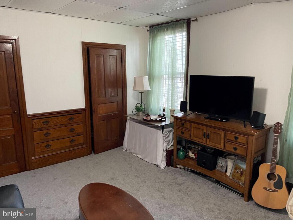 41 Potter St, Haddonfield, NJ 08033 House Rental in Haddonfield, NJ