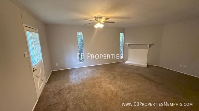 Building Photo - 3032 Queensgate Ave