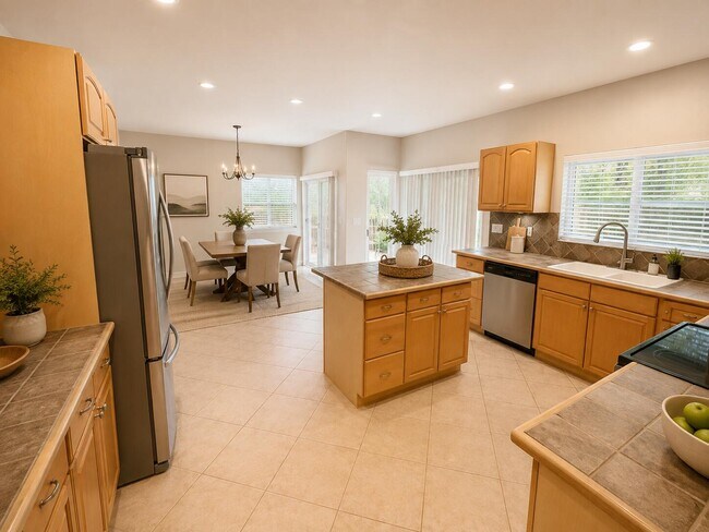 Building Photo - 6555 Abbey Rd