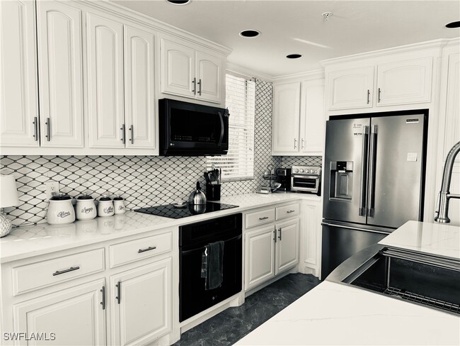 Building Photo - 24700 Lakemont Cove Ln