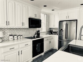 Building Photo - 24700 Lakemont Cove Ln