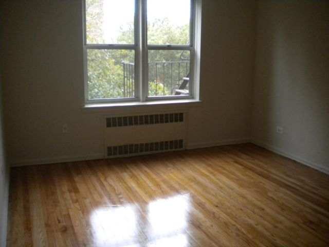 Building Photo - 9 Murdock Ct