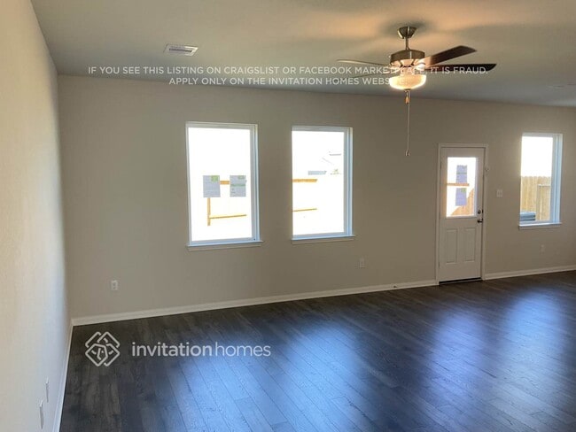 Building Photo - 8119 Sunberry Shadow Dr