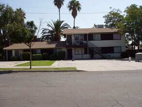 Building Photo - 803 Pacific St