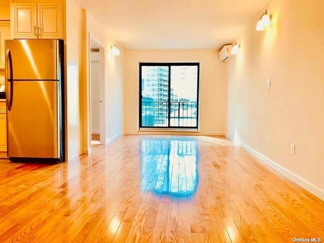 Foto del edificio - 42-42 Union St