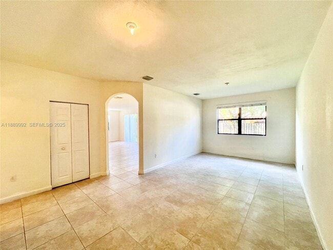 Foto del edificio - 15153 SW 117th Terrace