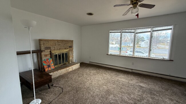 Foto del edificio - 1601 N Oak St