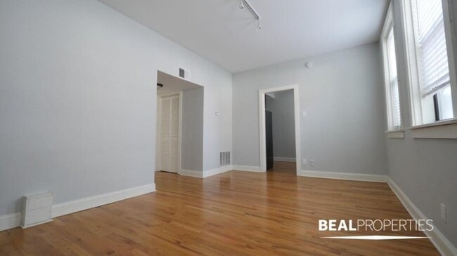 1 bedroom in CHICAGO IL 60613 - 1 bedroom in CHICAGO IL 60613 Apartment
