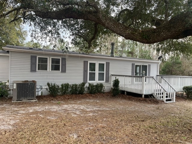 Rear Deck - 65 Whisper Way