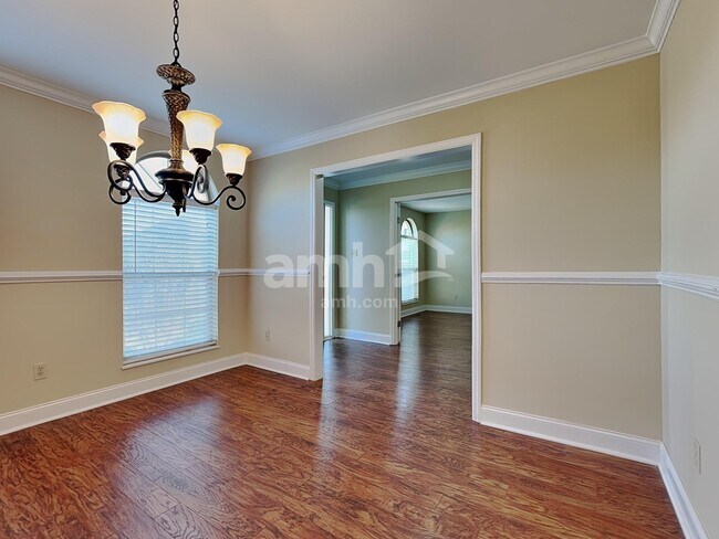 Foto del edificio - 1582 Cider Ln