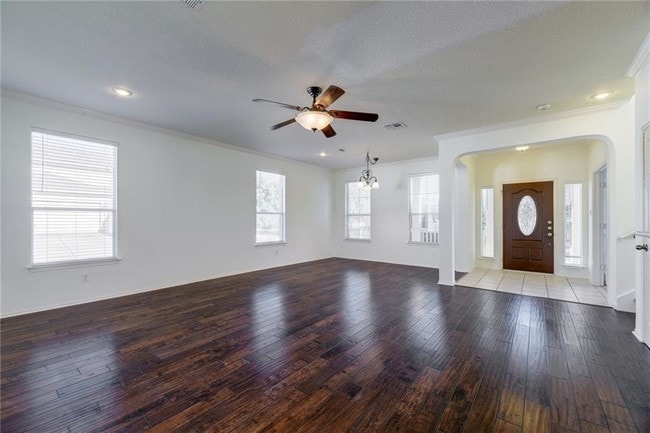 Building Photo - 1711 Big Bend Dr