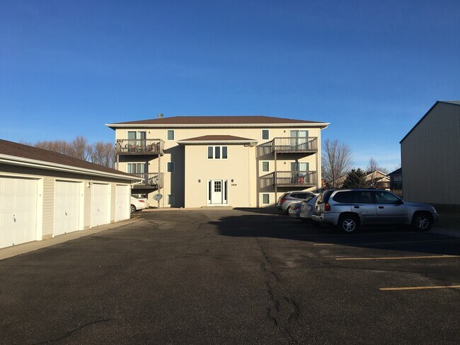 Foto del edificio - 1915 Haughton Ave