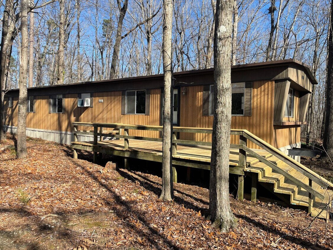 Foto principal - 3 BED, 1.5 BATH MOBILE HOME