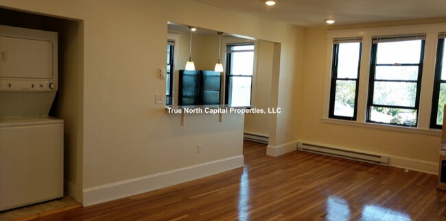 Foto del edificio - 382 Broadway