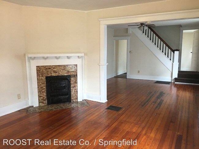 Building Photo - 3 br, 1 bath Apartment - 824 Olive Street