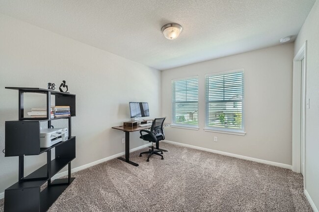 Building Photo - 434 Windy Reed Rd