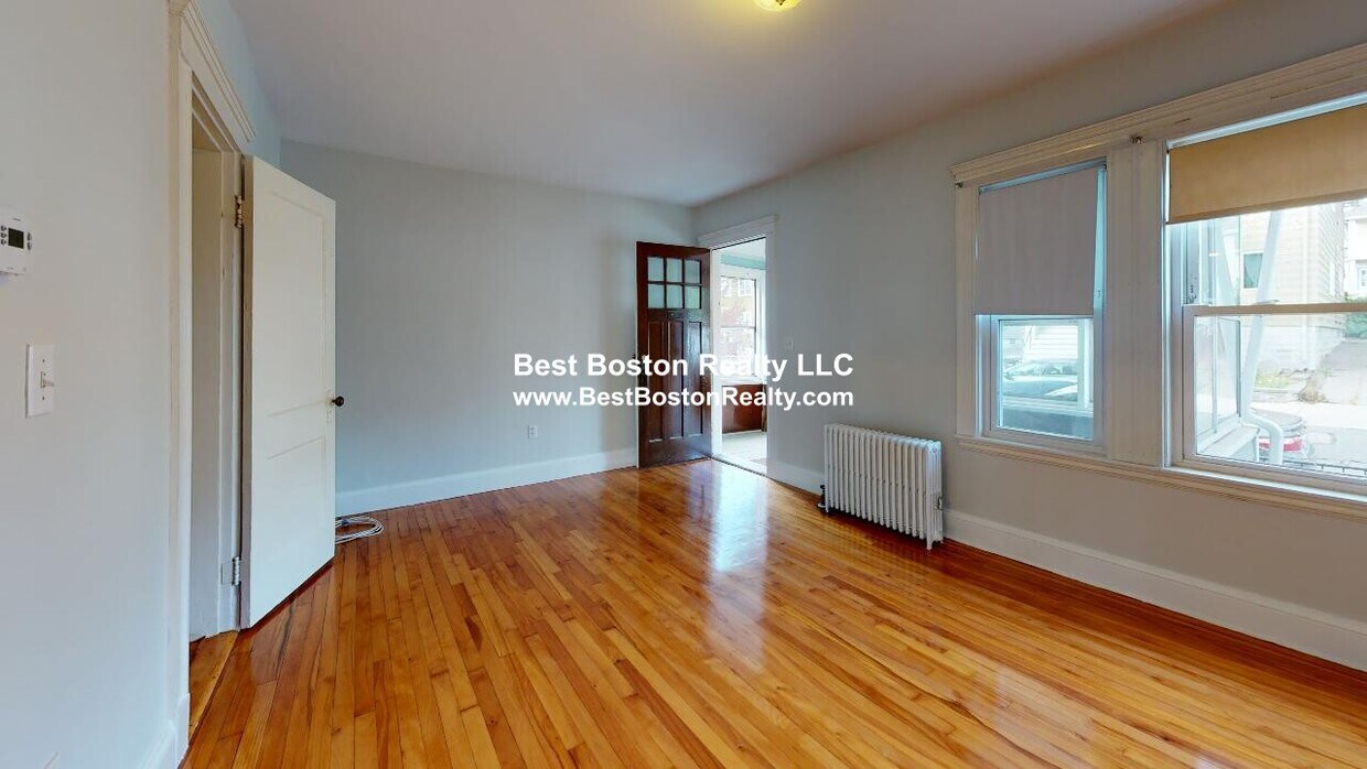 Primary Photo - 46 Fairfax St