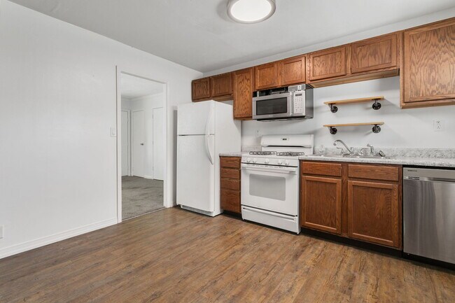 Foto del edificio - 230 Home Ave