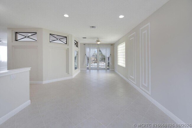 Foto del edificio - 7259 Norwich Ln