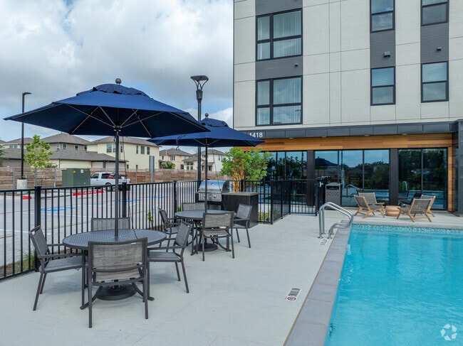 Grilling Area - Residences at Rubi
