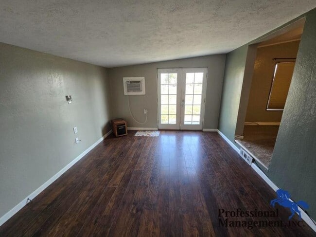 Building Photo - 1 bedroom in Billings MT 59105