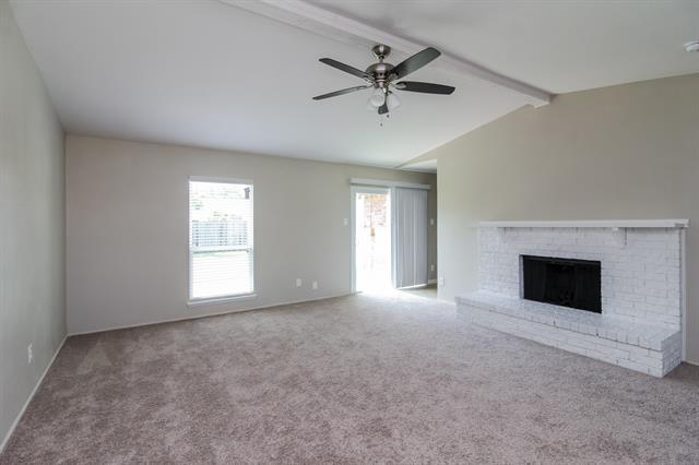Building Photo - 8818 Millwood Dr
