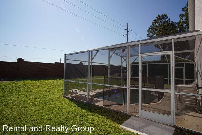 Building Photo - 4 br, 2 bath House - 210 Pine Cone Dr