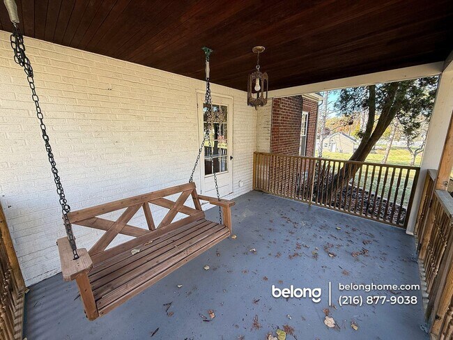 Foto del edificio - 30871 Lorain Rd