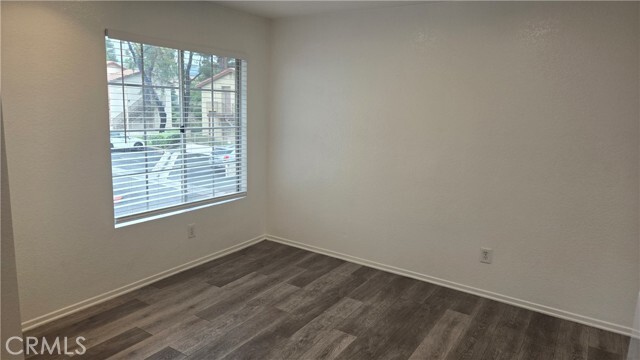 Foto del edificio - 1365 Crafton Ave