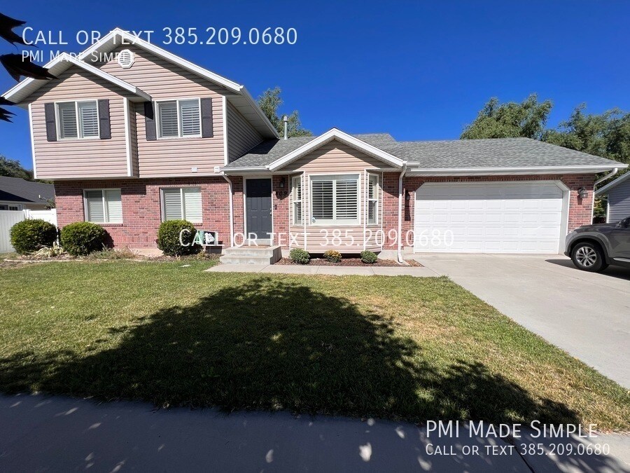 Foto principal - Beautiful home for families! Wood floors |...