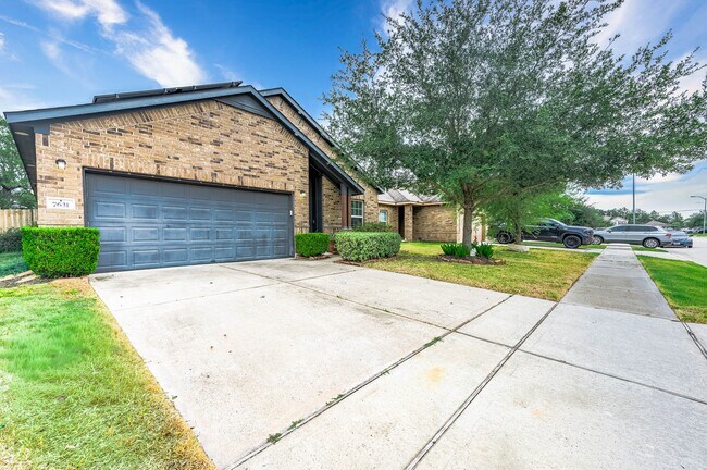 Building Photo - 7631 Retama Terrace Ln
