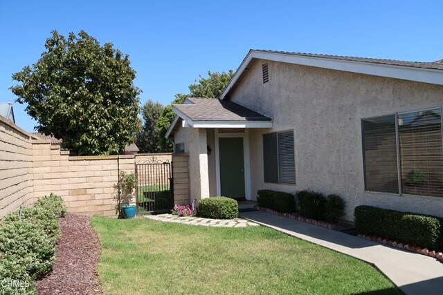 Building Photo - 868 Creekside Cir