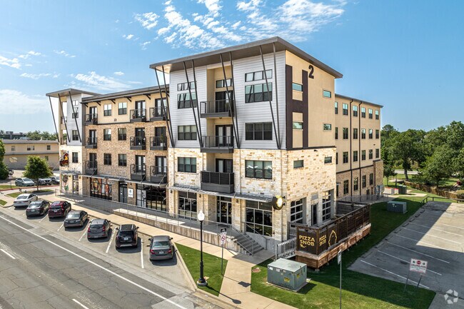 Foto del edificio - H Squared Apartments