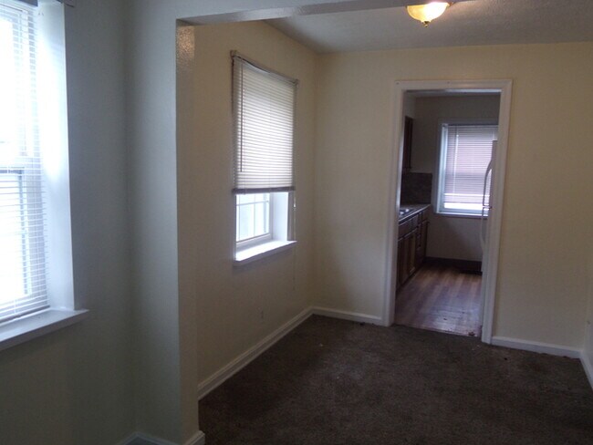 Foto del edificio - 3 Bed 1 Bath Cape Cod