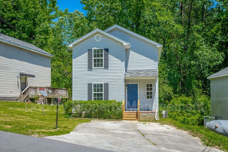 Foto principal - 1860 Greenwood Rd