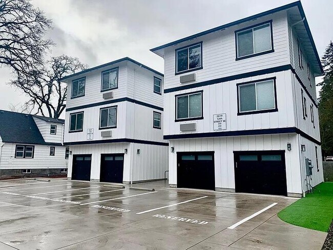 Foto del edificio - 2633 12th St SE