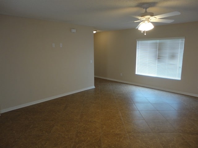 Foto del edificio - 11837 Brenford Crest Dr