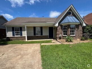 Building Photo - 7075 Foxhall Dr