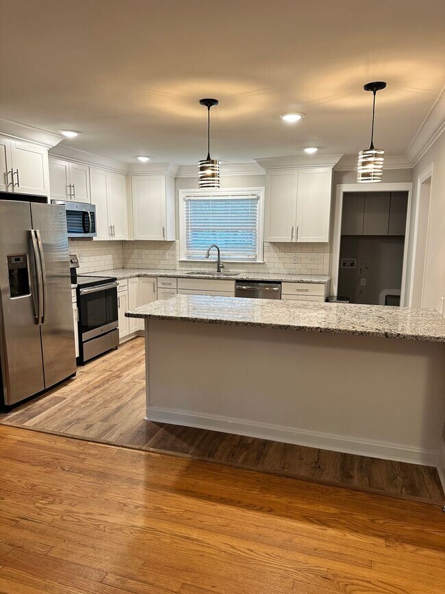 Foto del edificio - Desirable 3 Bedroom Home UNCW/Cape Fear St...