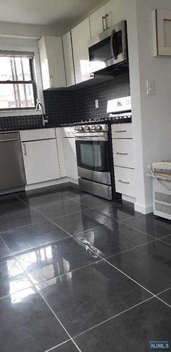 Foto del edificio - 313A Grand Ave