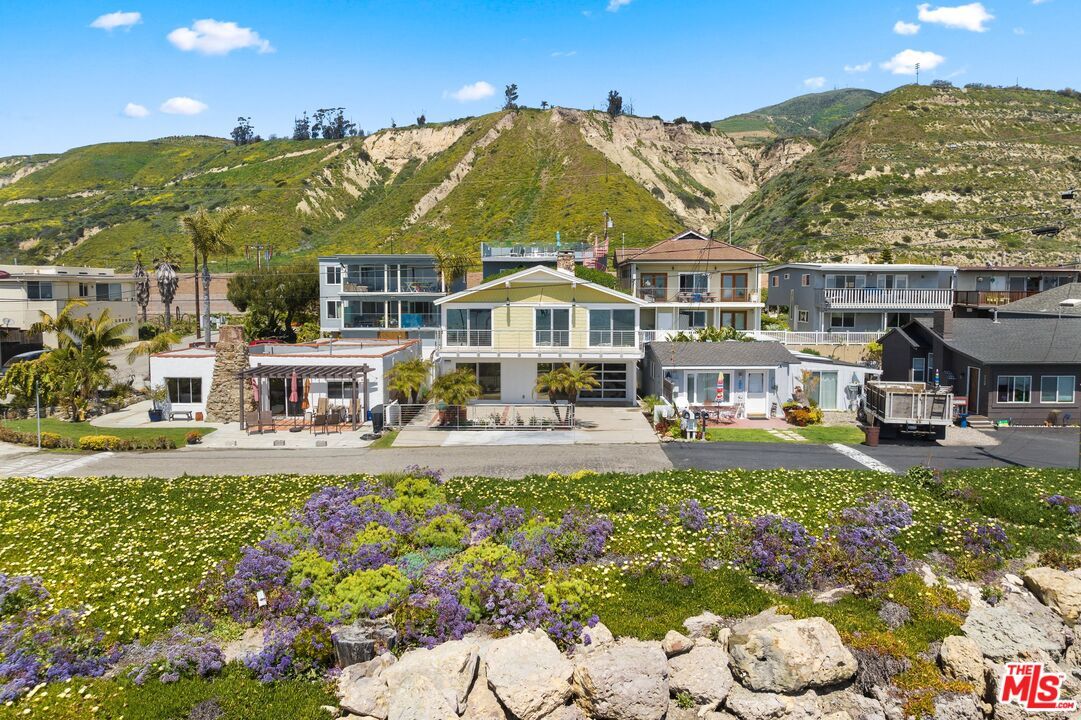 Foto principal - 6673 Breakers Way