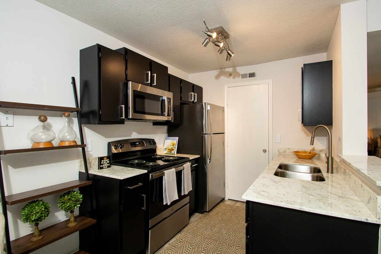 Sawmill Crossing Apartments in Columbus, OH