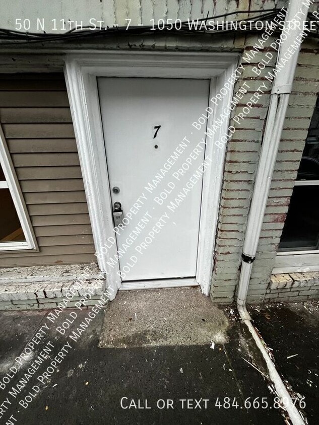 Building Photo - 50 N 11th St